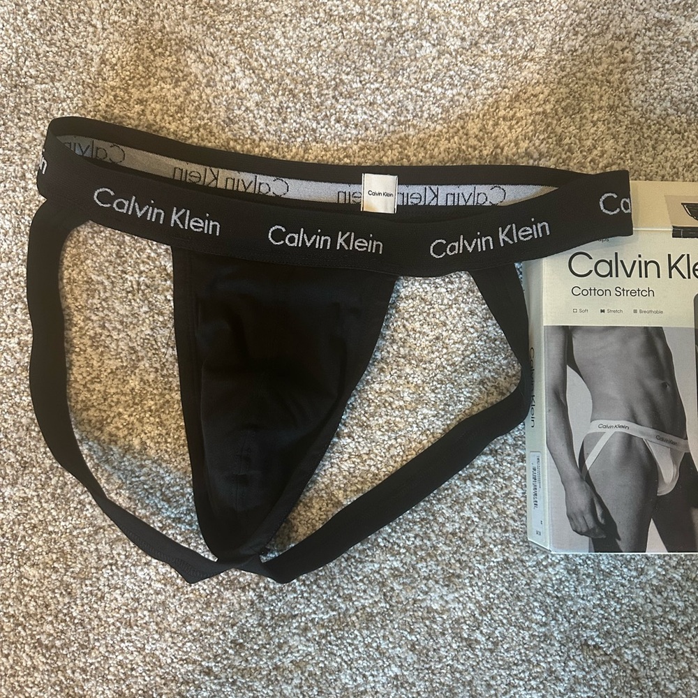 NEW!! Calvin Klein Men's Black Jockstrap - Picture 2 of 3